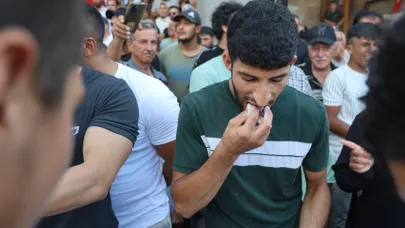Ödül için 3 dakikada 1 kilo 100 gram lokum yedi
