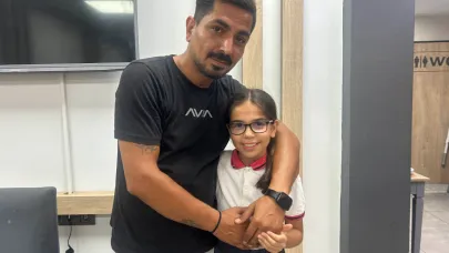 İnternette gördüğü akımla tüm şehre kızının doğum gününü kutlattı